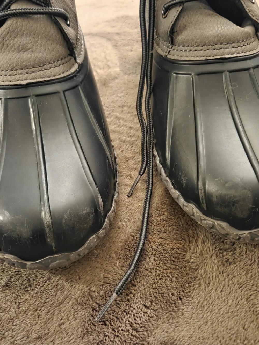 Weatherproof Leather Vintage Olive and Black Lace-Up Duck Boots - Picture 3 of 7